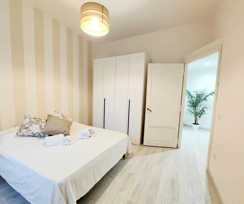 Bbhome Stylish Gold Apartment Near Trastevere Station Róma Kültér fotó
