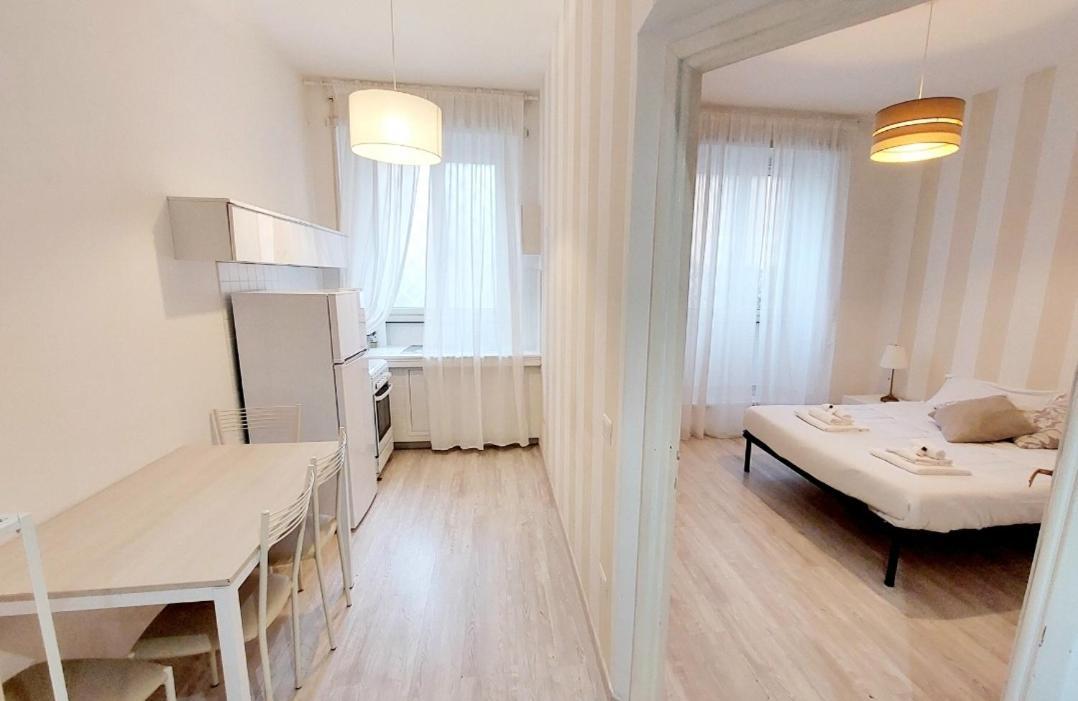 Bbhome Stylish Gold Apartment Near Trastevere Station Róma Kültér fotó